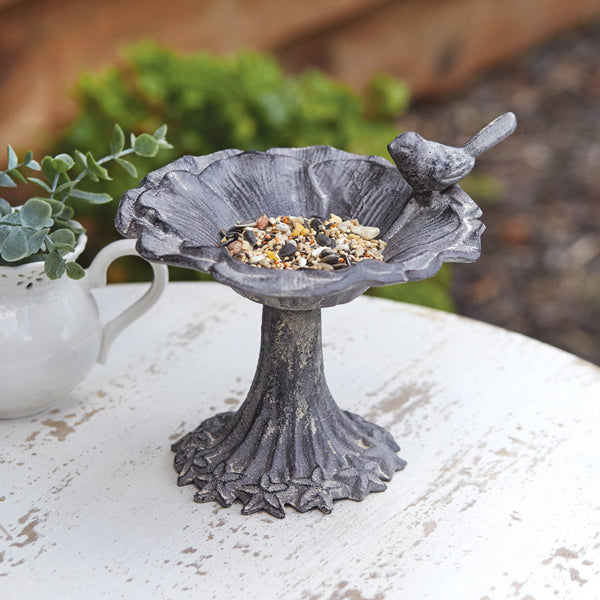 Tabletop Birdfeeder