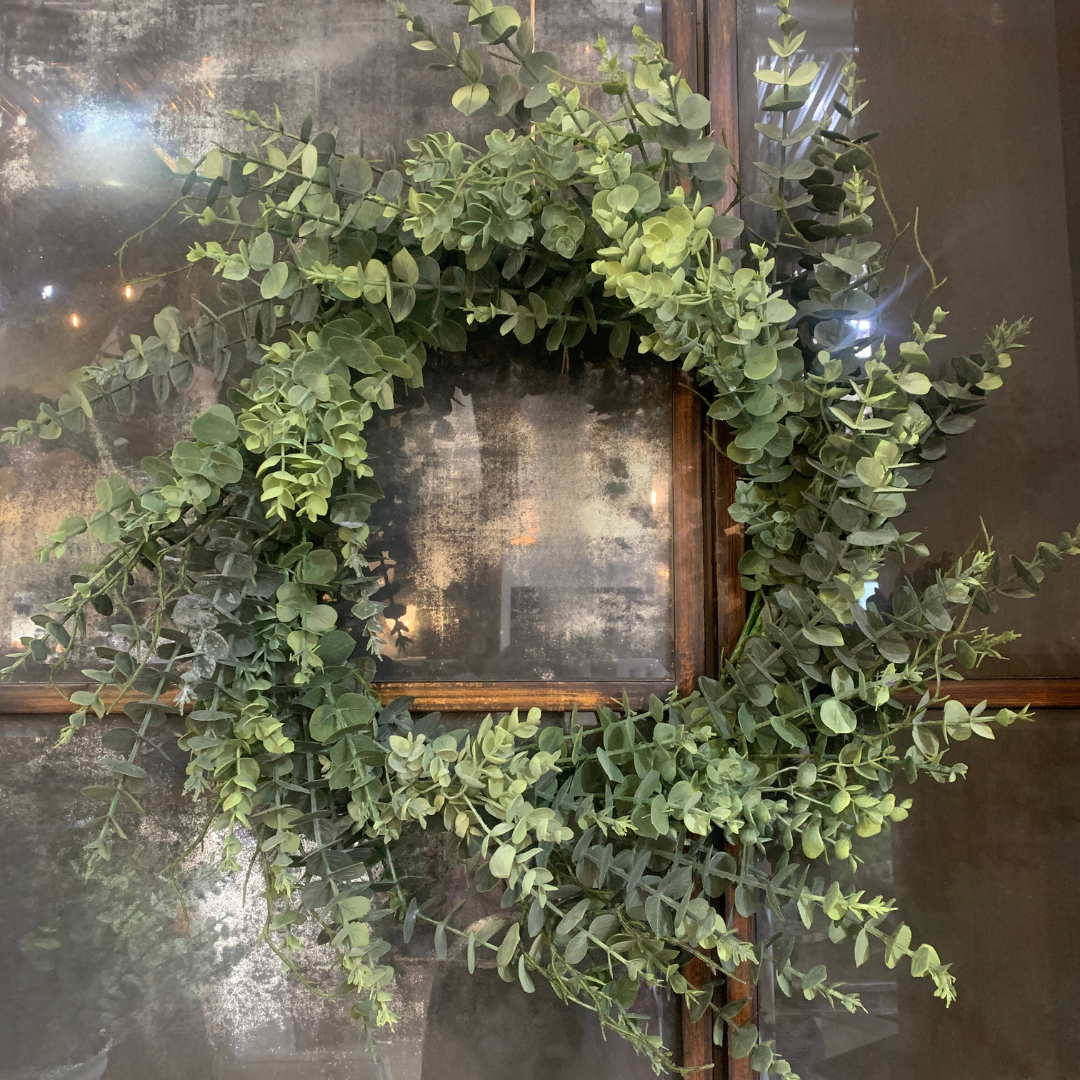 Woodglen Eucalyptus Wreath - 24"